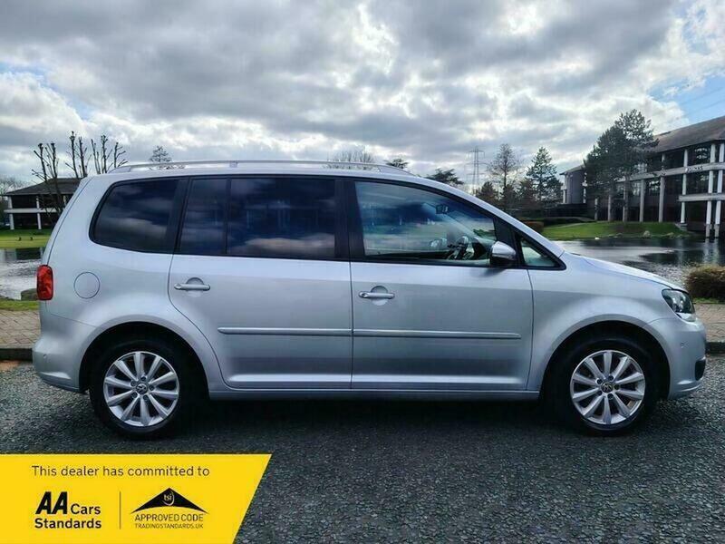 Used Volkswagen Touran 2011 for sale - 77802424: Photo 14