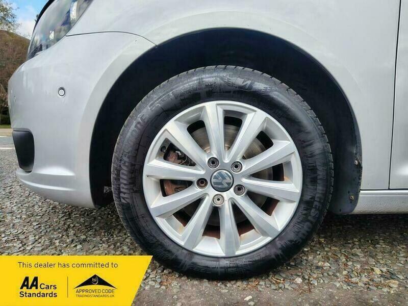 Used Volkswagen Touran 2011 for sale - 77802424: Photo 19