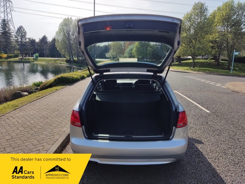 Used Audi A4 2008 for sale - 78168096: Photo 8