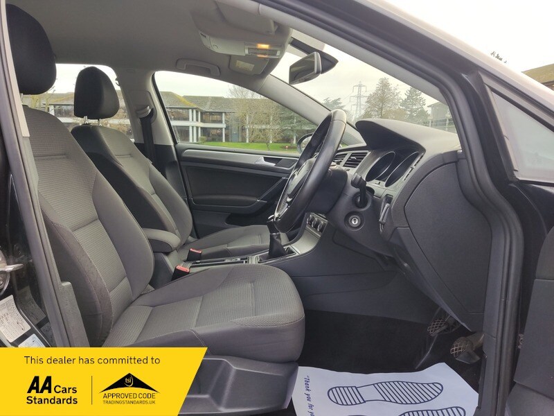 Used Volkswagen Golf 2015 for sale - 77802426: Photo 24