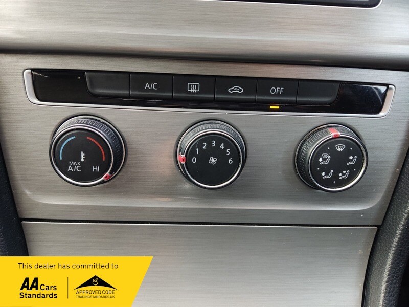 Used Volkswagen Golf 2015 for sale - 77802426: Photo 30