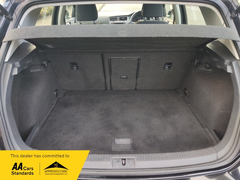 Used Volkswagen Golf 2015 for sale - 77802426: Photo 9