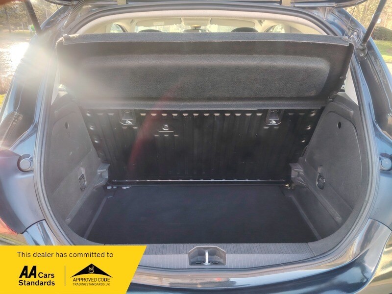 Used Vauxhall Corsa 2016 for sale - 77802422: Photo 9
