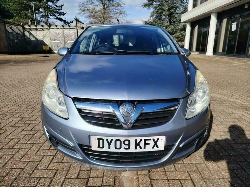 Used Vauxhall Corsa 2009 for sale - 78213201: Photo 2
