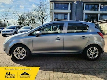 Used Vauxhall Corsa 2009 for sale - 78213201: Photo