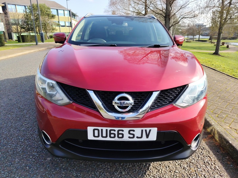 Used Nissan Qashqai 2016 for sale - 77802419: Photo 2