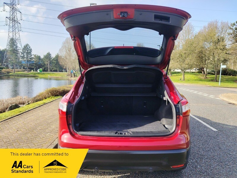 Used Nissan Qashqai 2016 for sale - 77802419: Photo 7