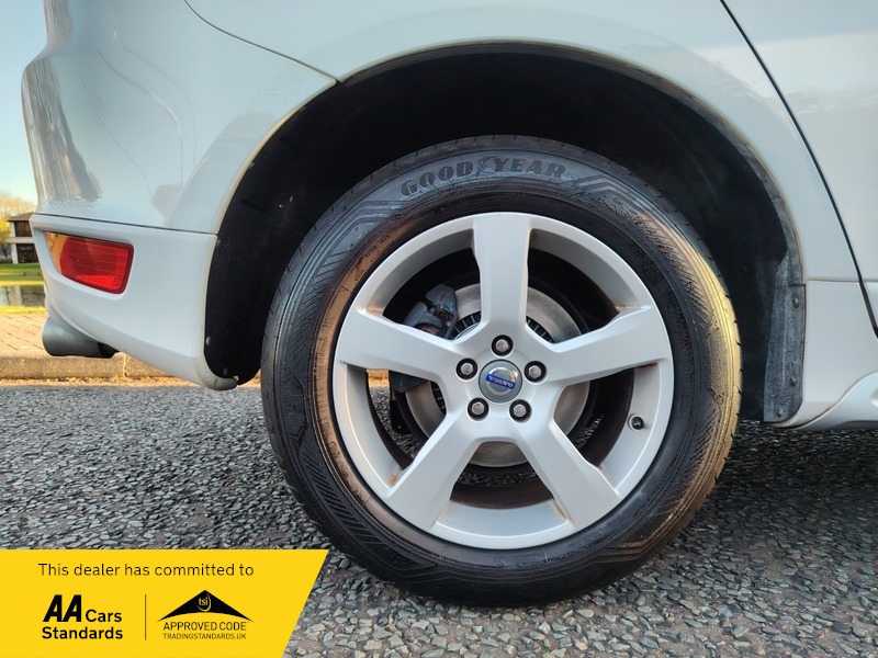 Used Volvo XC60 2011 for sale - 77976847: Photo 22