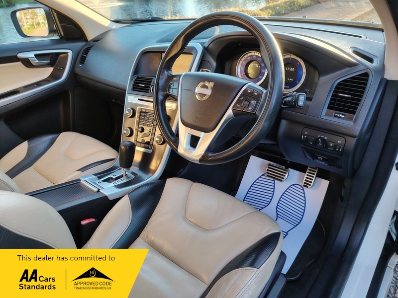 Used Volvo XC60 2011 for sale - 77976847: Photo 27