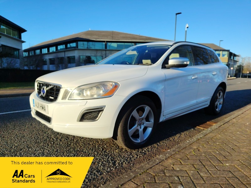 Used Volvo XC60 2011 for sale - 77976847: Photo 3