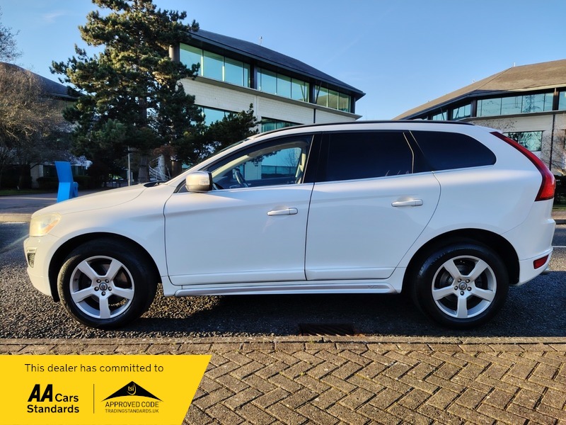 Used Volvo XC60 2011 for sale - 77976847: Photo 4