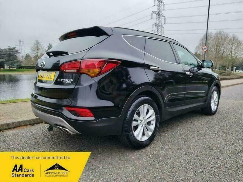 Used Hyundai Santa Fe 2017 for sale - 77802411: Photo 11