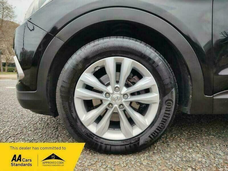 Used Hyundai Santa Fe 2017 for sale - 77802411: Photo 17