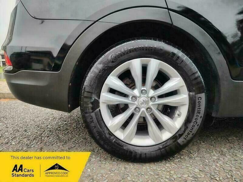 Used Hyundai Santa Fe 2017 for sale - 77802411: Photo 19
