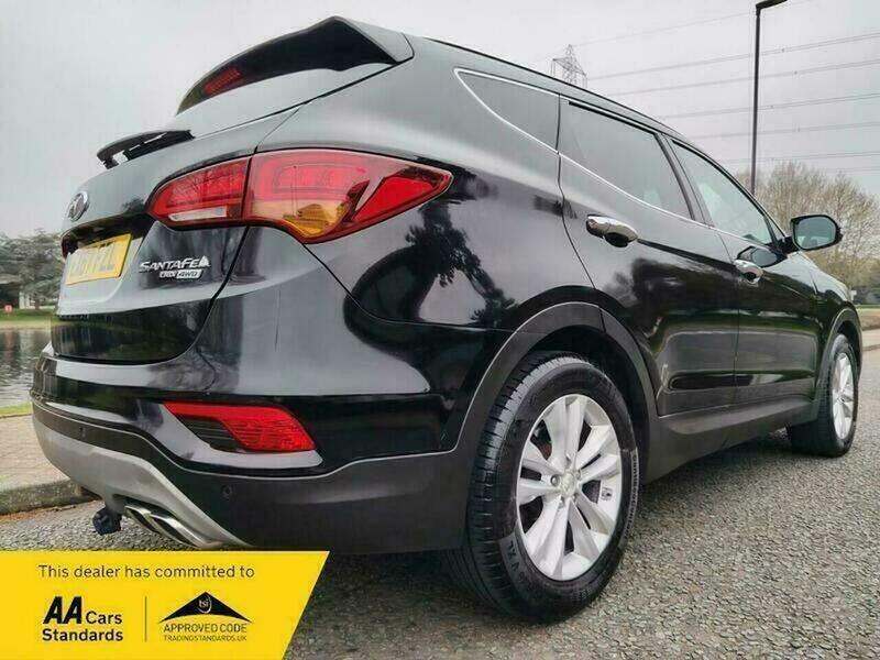 Used Hyundai Santa Fe 2017 for sale - 77802411: Photo 21
