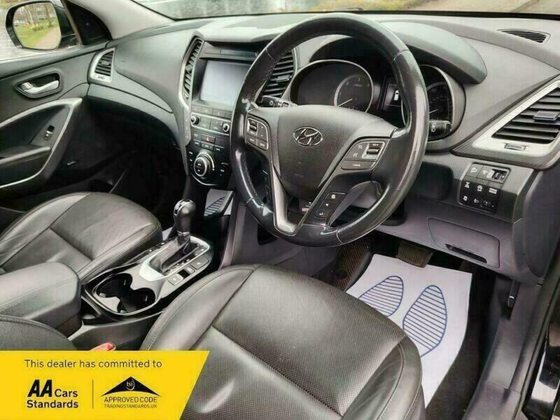 Used Hyundai Santa Fe 2017 for sale - 77802411: Photo 24