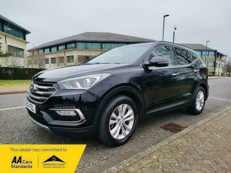 Used Hyundai Santa Fe 2017 for sale - 77802411: Photo 3