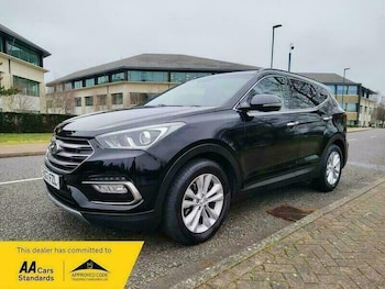 Used Hyundai Santa Fe 2017 for sale - 77802411: Photo