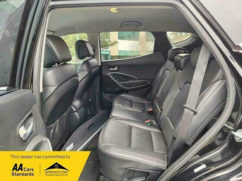 Used Hyundai Santa Fe 2017 for sale - 77802411: Photo 41