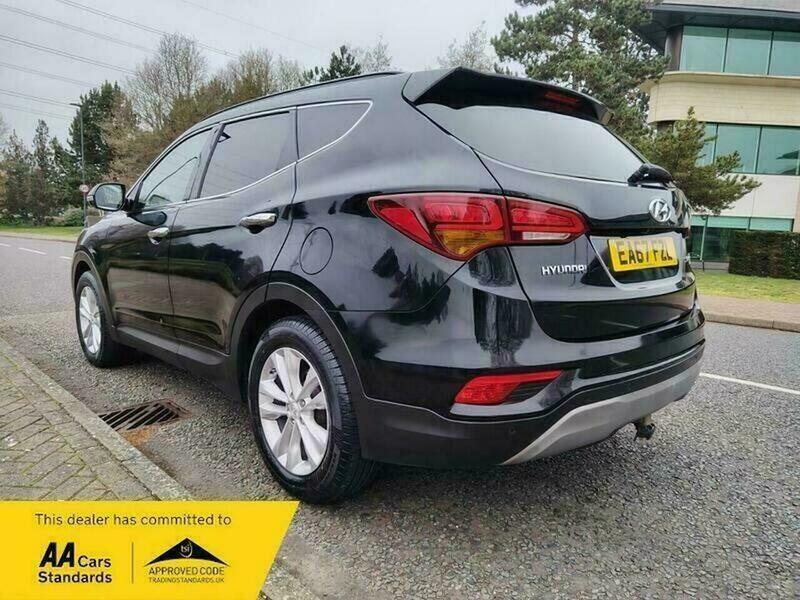 Used Hyundai Santa Fe 2017 for sale - 77802411: Photo 5