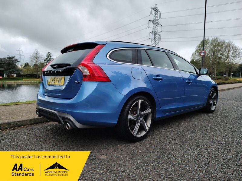 Used Volvo V60 2015 for sale - 78140880: Photo 12