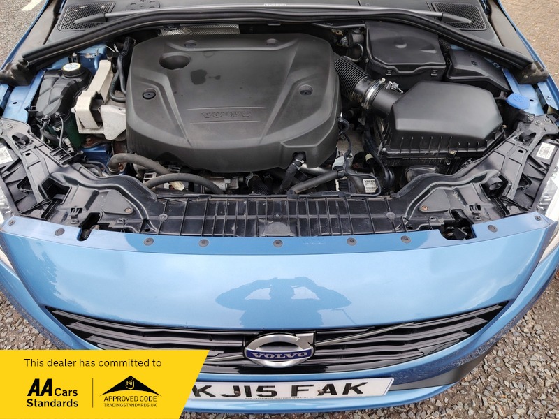 Used Volvo V60 2015 for sale - 78140880: Photo 41