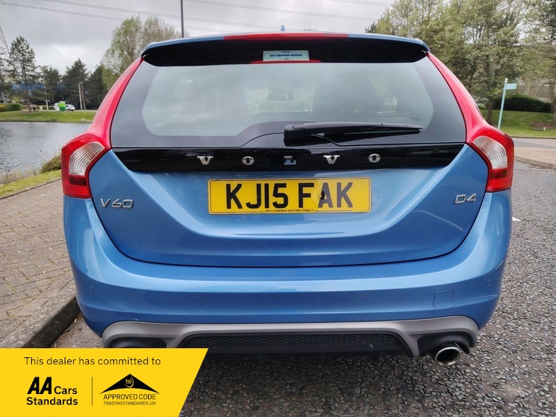 Used Volvo V60 2015 for sale - 78140880: Photo 6