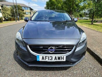 Used Volvo V40 2013 for sale - 78459100: Photo
