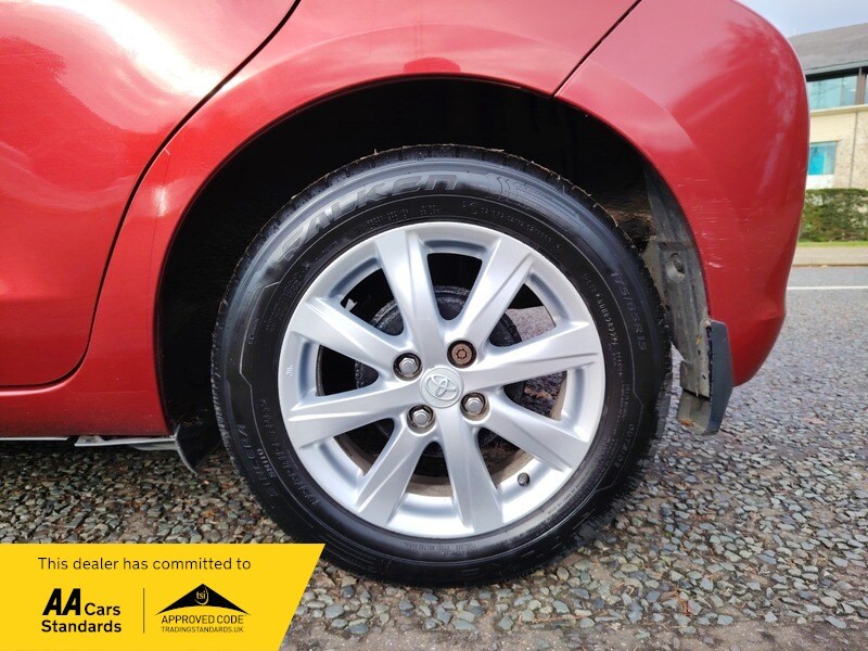 Used Toyota Yaris 2011 for sale - 77802392: Photo 19