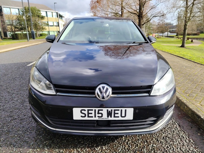 Used Volkswagen Golf 2015 for sale - 77802385: Photo 2