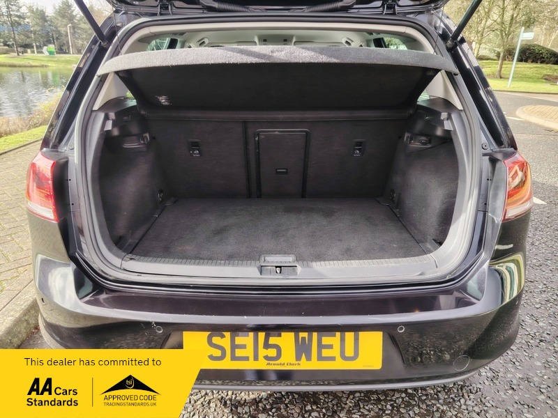 Used Volkswagen Golf 2015 for sale - 77802385: Photo 8