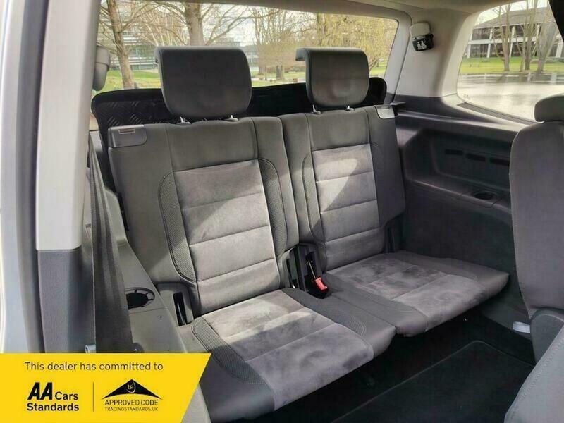 Used Volkswagen Touran 2011 for sale - 78145654: Photo 29