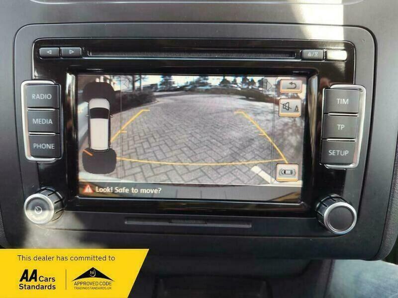 Used Volkswagen Touran 2011 for sale - 78145654: Photo 32