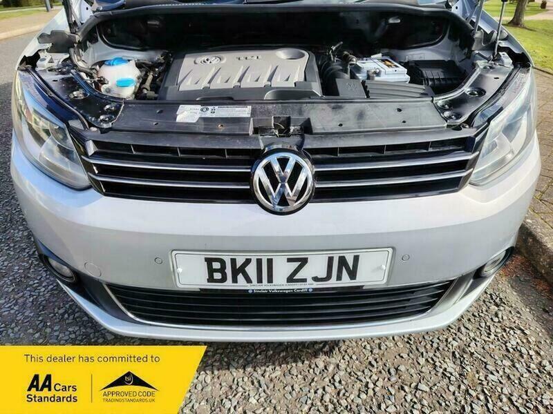 Used Volkswagen Touran 2011 for sale - 78145654: Photo 42