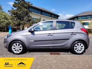 Used Hyundai i20 2014 for sale - 78331441: Photo