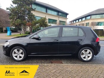 Used Volkswagen Golf 2015 for sale - 78444116: Photo