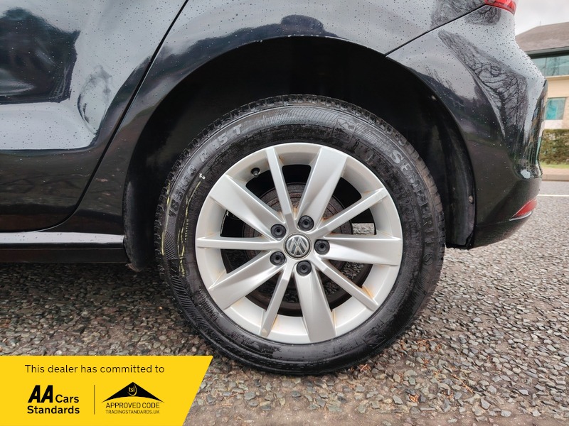 Used Volkswagen Polo 2014 for sale - 77897738: Photo 18