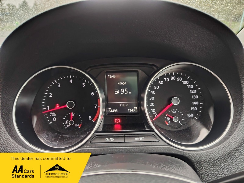 Used Volkswagen Polo 2014 for sale - 77897738: Photo 29