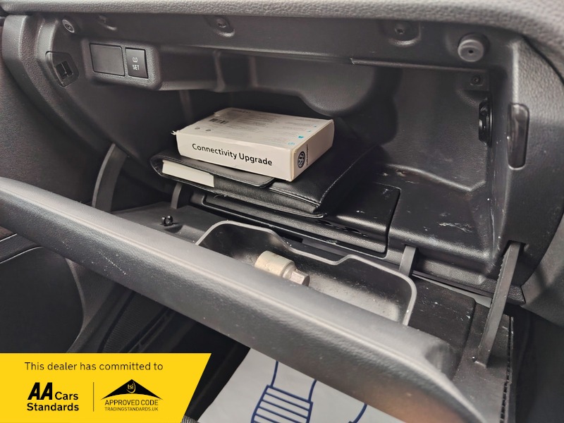 Used Volkswagen Polo 2014 for sale - 77897738: Photo 35