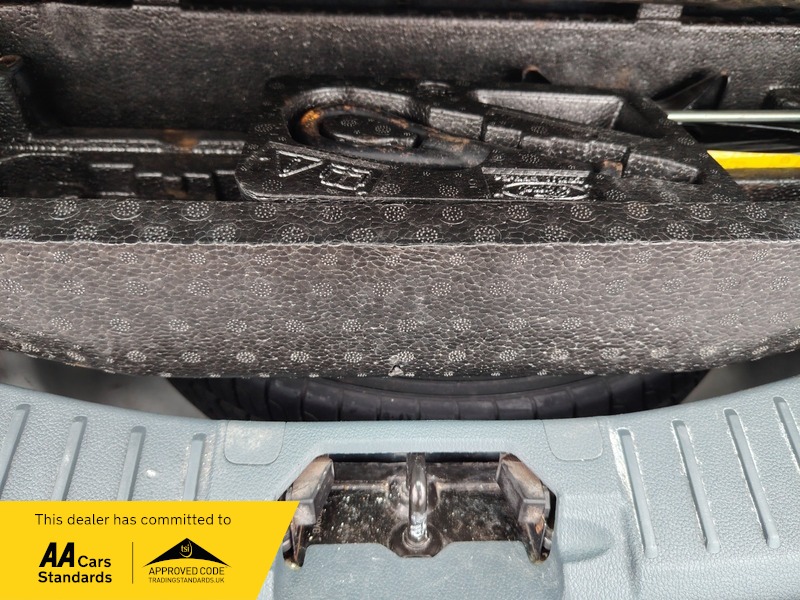 Used Ford Grand C-Max 2011 for sale - 77897737: Photo 11