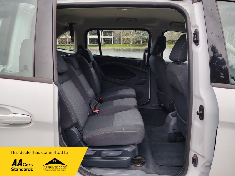 Used Ford Grand C-Max 2011 for sale - 77897737: Photo 30