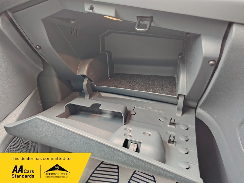 Used Ford Grand C-Max 2011 for sale - 77897737: Photo 37