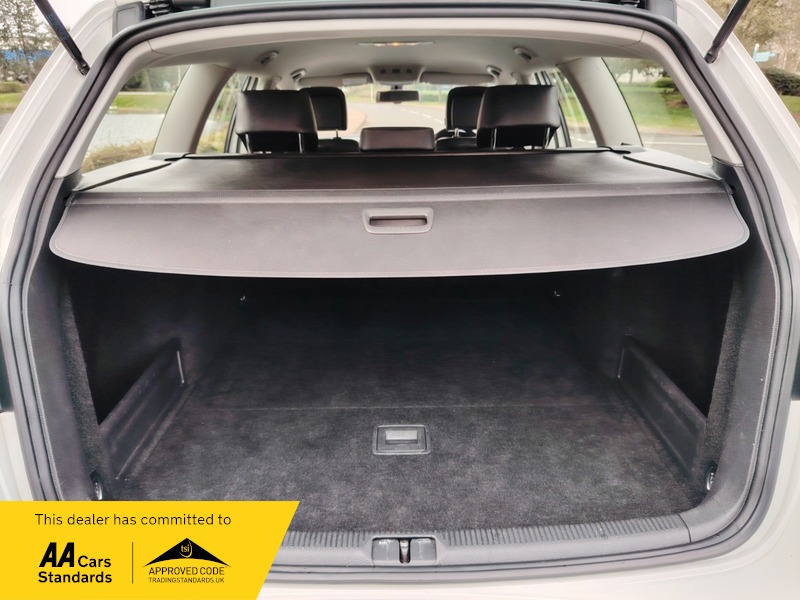 Used Volkswagen Passat 2014 for sale - 77880703: Photo 10