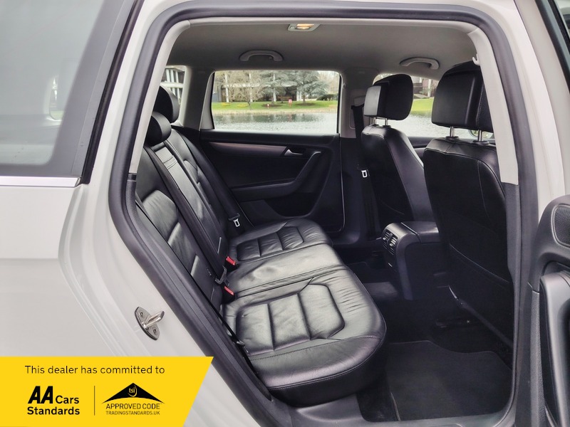 Used Volkswagen Passat 2014 for sale - 77880703: Photo 30