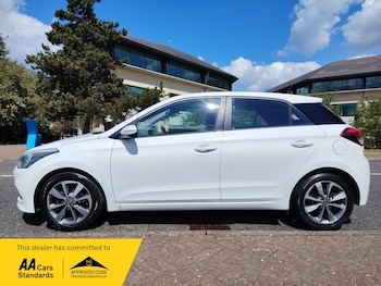 Used Hyundai i20 2015 for sale - 78514011: Photo