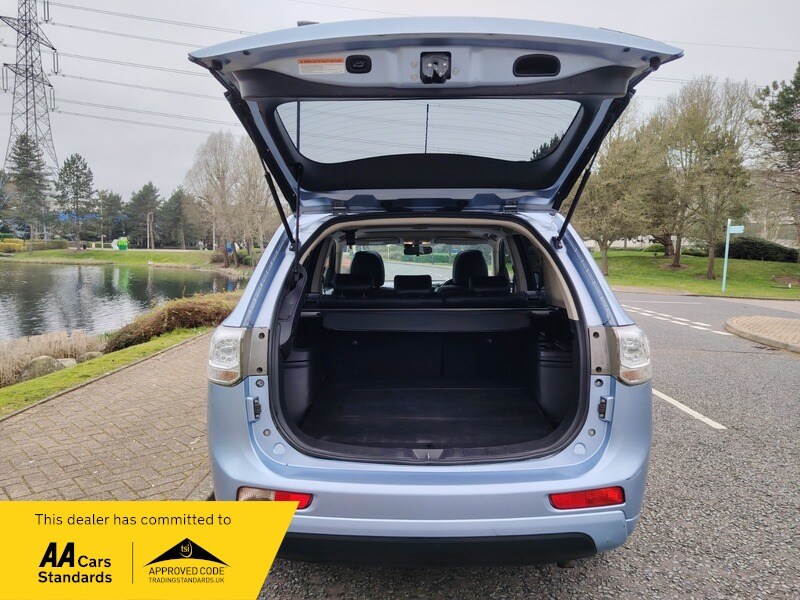 Used Mitsubishi Outlander 2015 for sale - 77802407: Photo 7