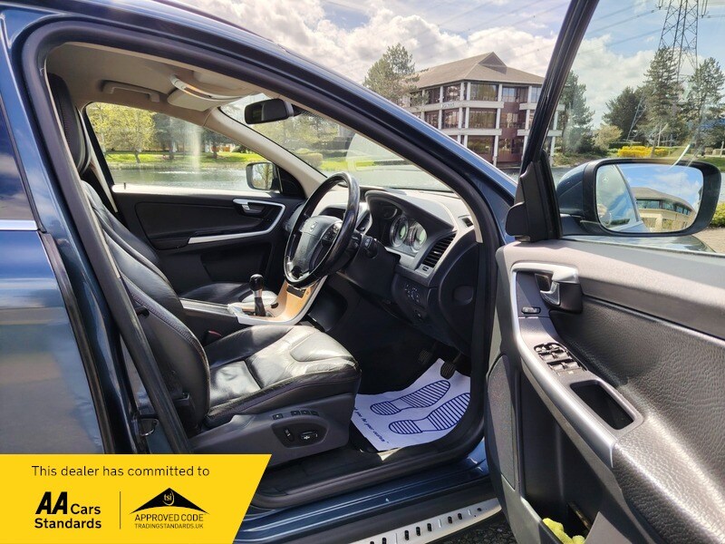 Used Volvo XC60 2009 for sale - 78140898: Photo 25