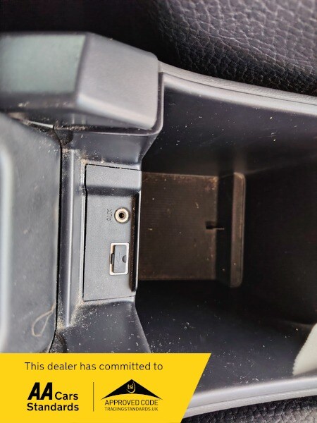 Used Volvo XC60 2009 for sale - 78140898: Photo 35