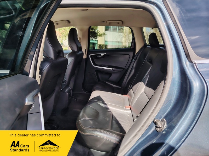 Used Volvo XC60 2009 for sale - 78140898: Photo 41