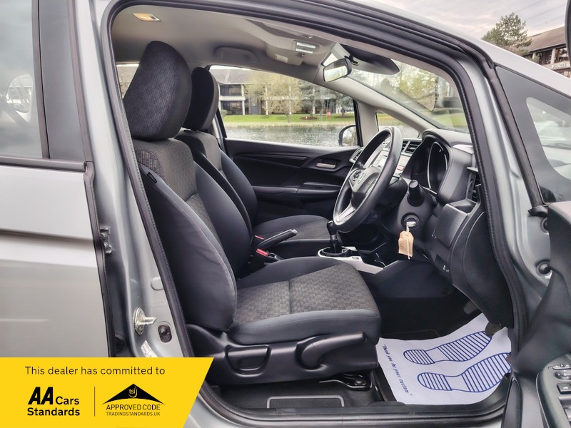 Used Honda Jazz 2016 for sale - 78083775: Photo 24